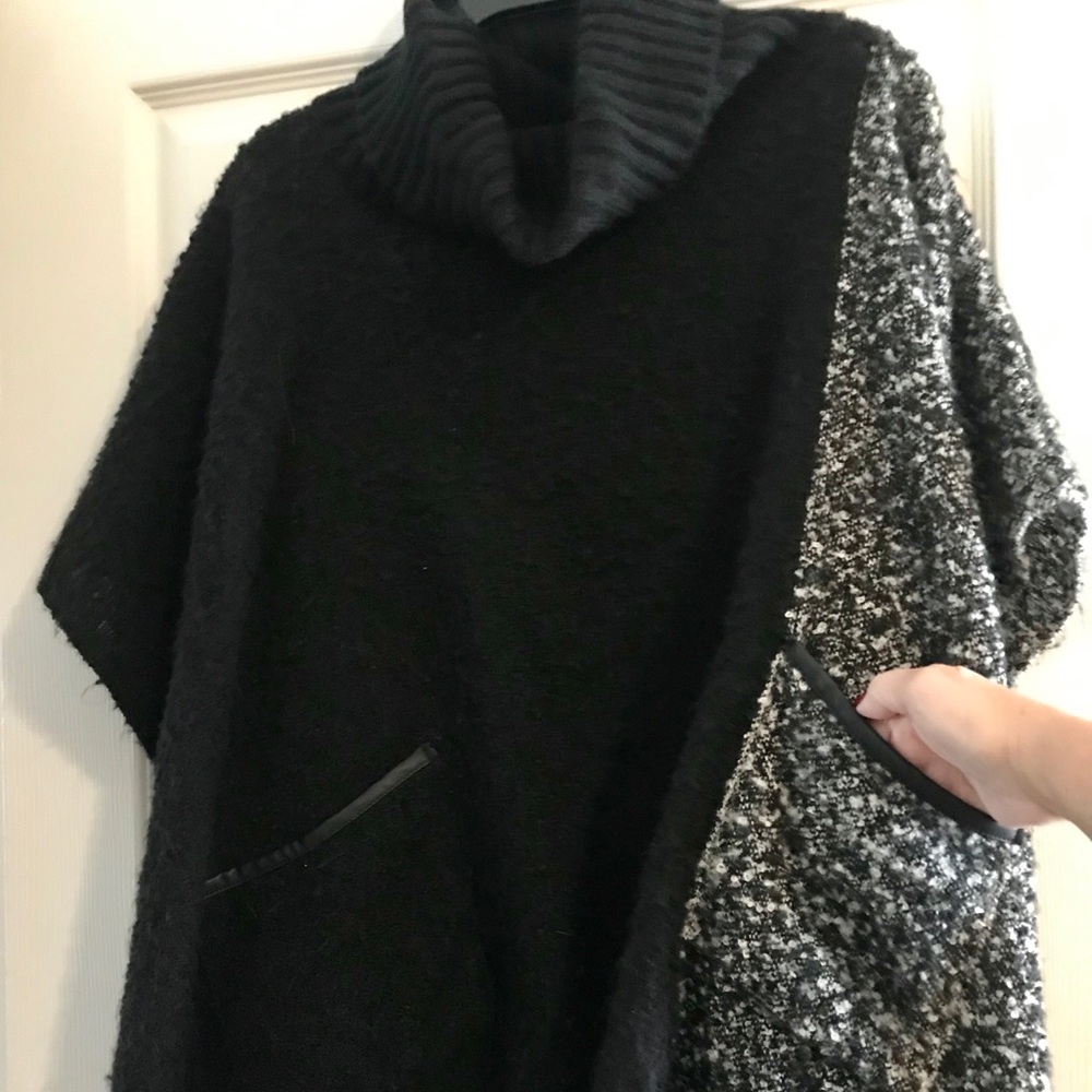 Black & White Poncho